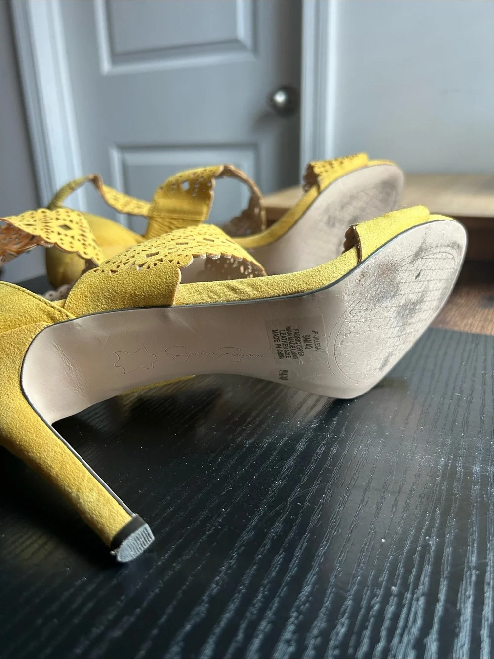 Jessica Simpson stylish yellow